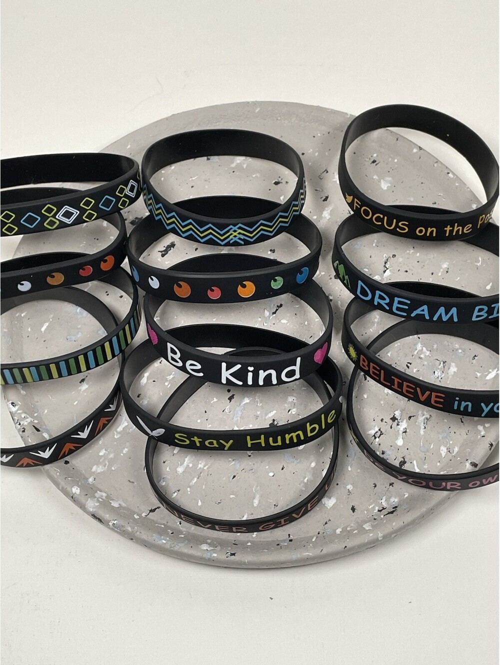 Lot of 21 Motivational Silicone Wristbands Rubber Bracelets Inspirational Quotes